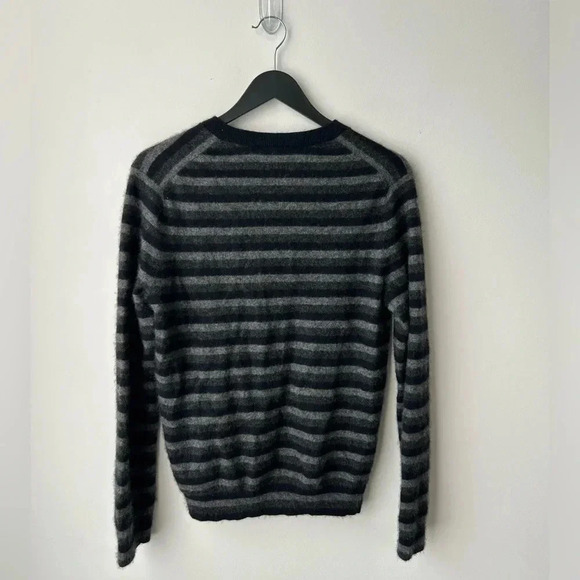 Vince cashmere stripes v neck sweater - Picture 9 of 12